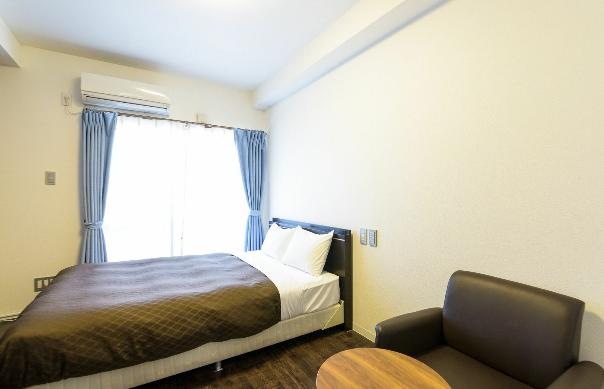 Mr Kinjo Eminence Inn Maejima Tomari Экстерьер фото